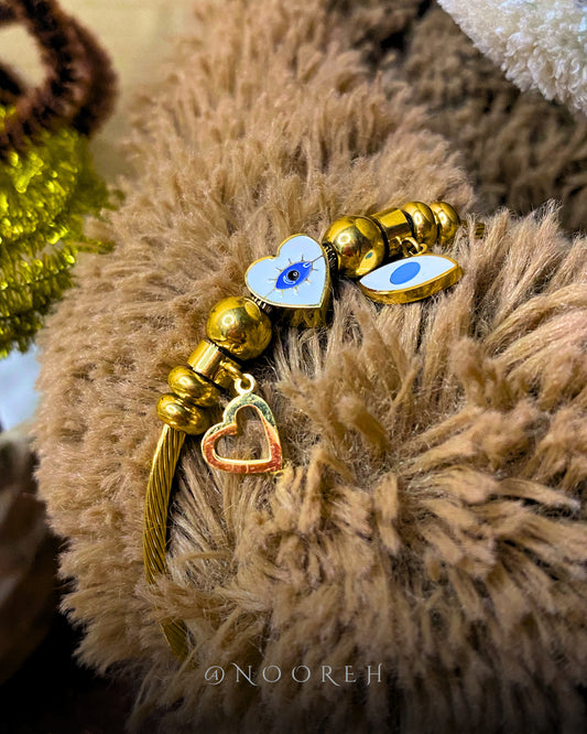 Blue eye love bracelet