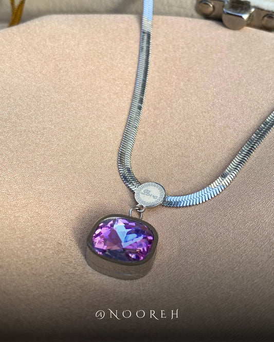 Royal stone necklace